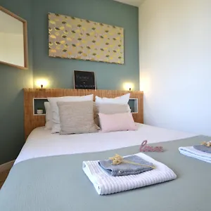 L'emoustillant Jacuzzi, Unique Et Hors Du Temps Appartement
